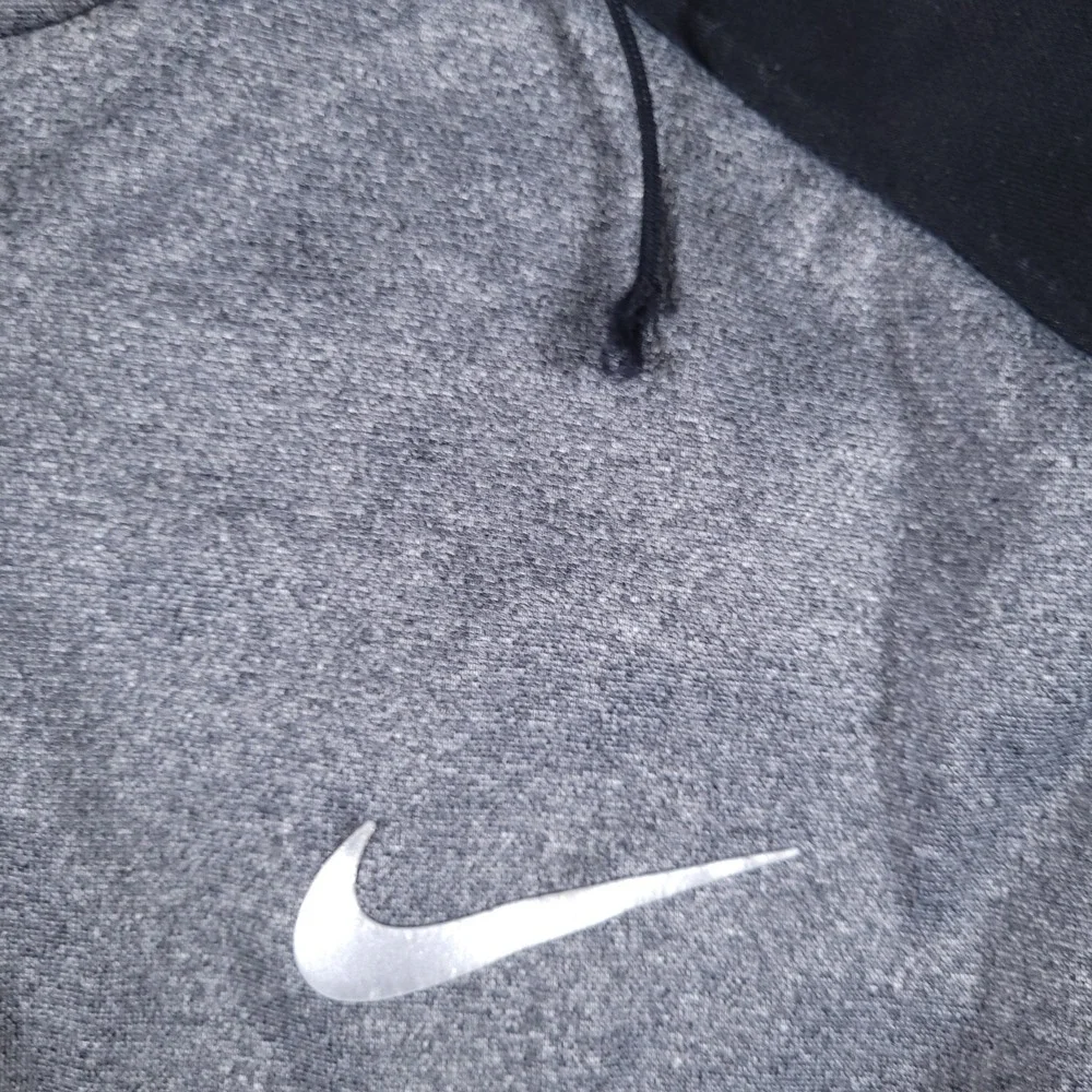 Nike Jacket Adult Large Black Gray Zip Therma-Fit Hooded Snowflake 744389-010